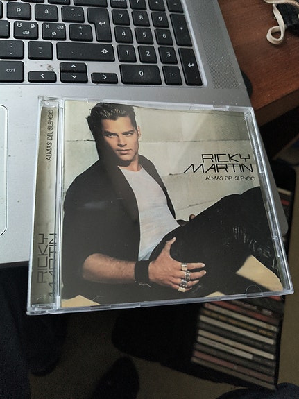 Ricky Martin A Medio Vivir CD-albumi