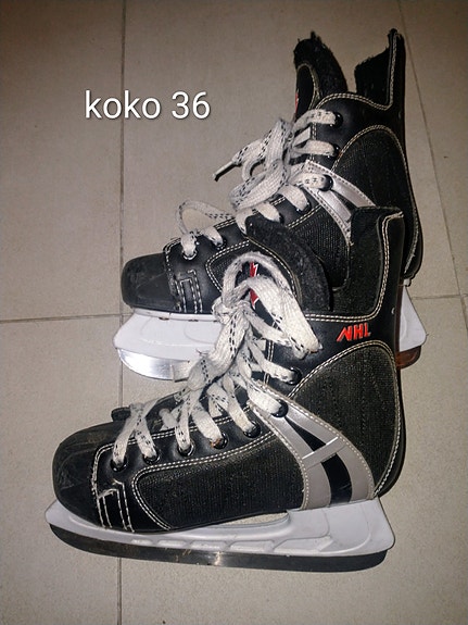 NHL jääkiekkoluistimet koko 36 musta