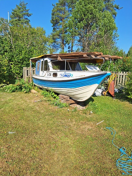 Vanerilautavene ilman moottoria