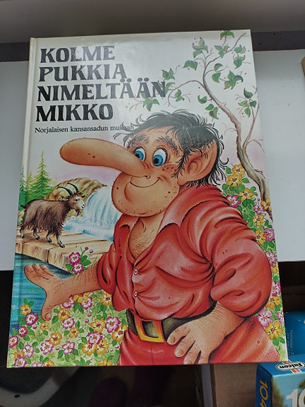 Satukirjoja 5 kpl 80-luvulta