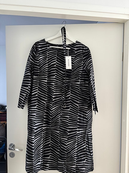Marimekon Biak Päre mekko. Koko 46.
