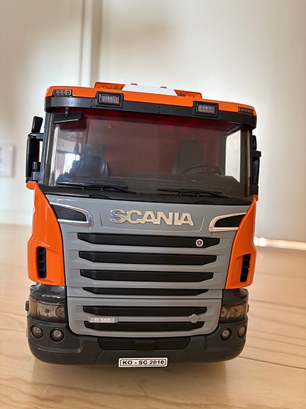 Product image 8 of 10