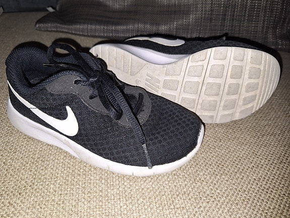 Nike lenkkarit