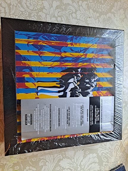 Guns and roses Use your illusion I & II box