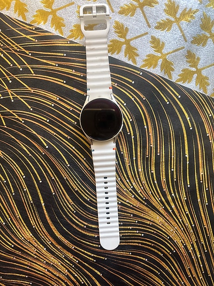 Samsung älykello valkoinen