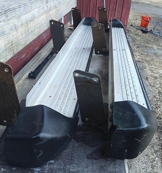 Toyota astinlaudat pick-upiin