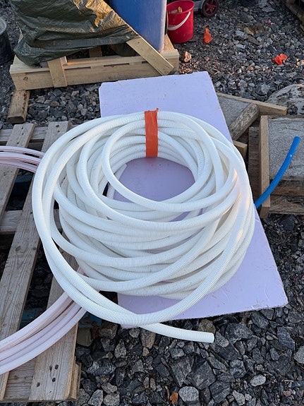 Roth 28mm suojaputki pex/lattialämmitys