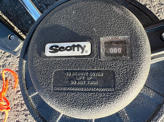 Product image 8 of 9