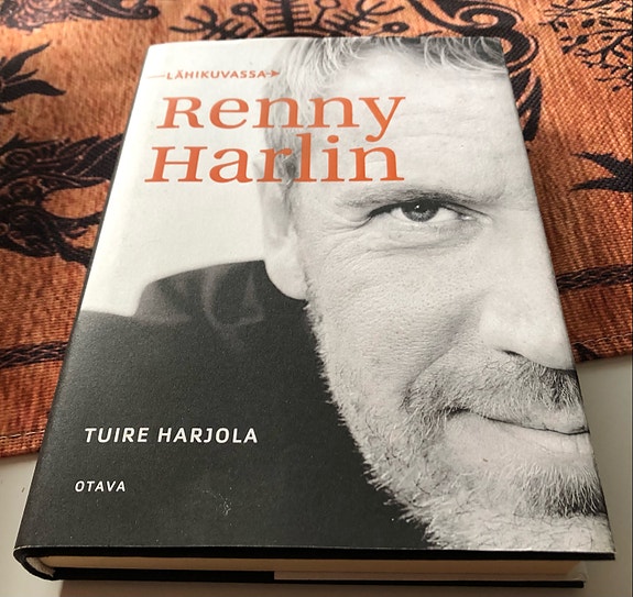 Tuire Harjola: Lähikuvassa Renny Harlin