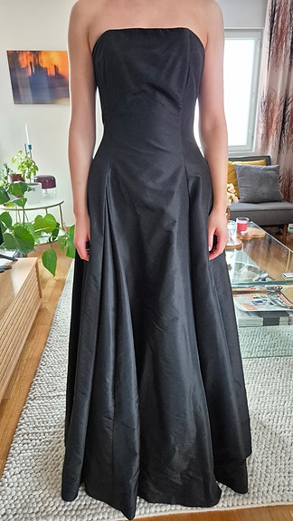 Musta iltapuku koko 38 (H&M)