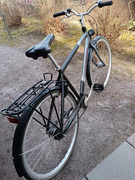 polkupyörä 28 tuumaa