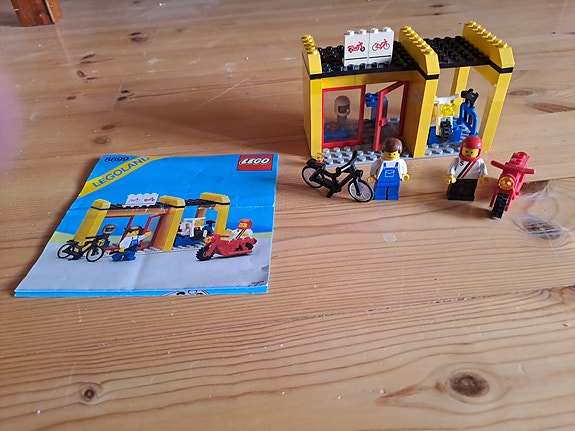 Product image 2 of 4