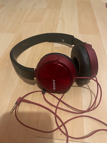 Sony langalliset kuulokkeet