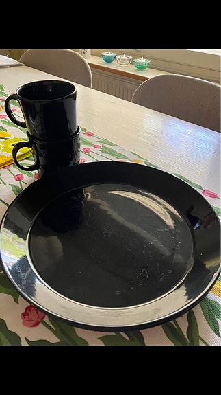 Iittala Teema lautaset ja mukit