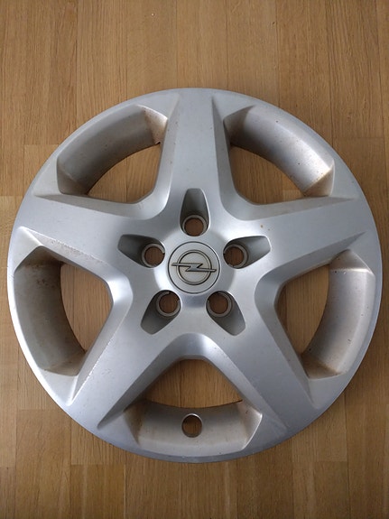 Opel 16" pölykapseli