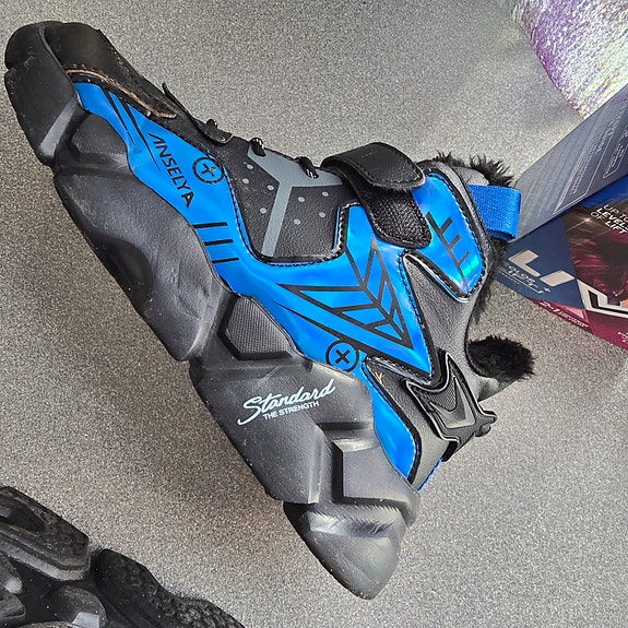 Product image 6 of 8