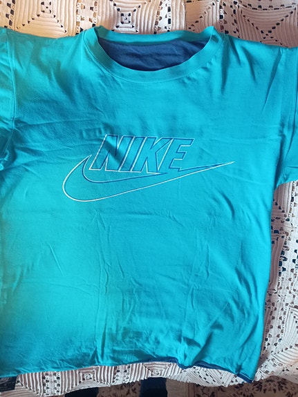 Retro Nike T-paita