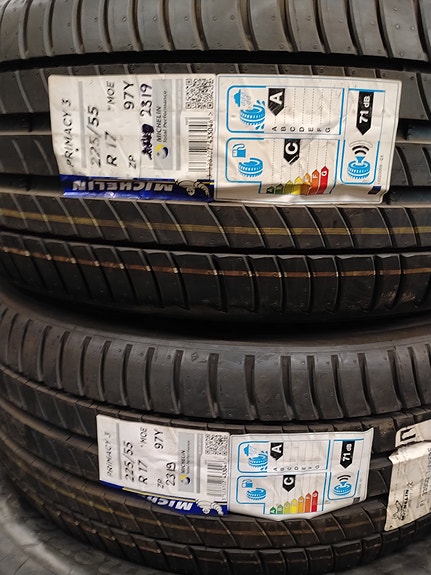 225/55r17 michelin runflat kesärengas pari