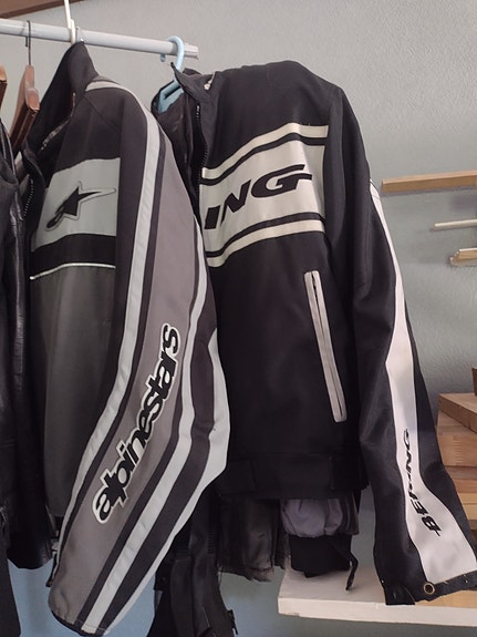 Product image 2 of 9