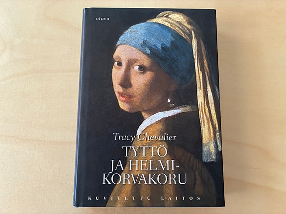 Tracy Chevalier: Tyttö ja helmikorvakoru; Kuvitettu laitos