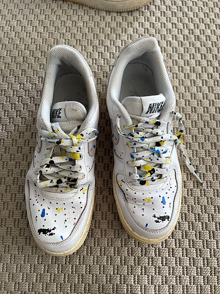 Nike Air Force 1 '07 LV8  Koko 40,5. Pohjalliset 25,5cm  "Paint Splatter"