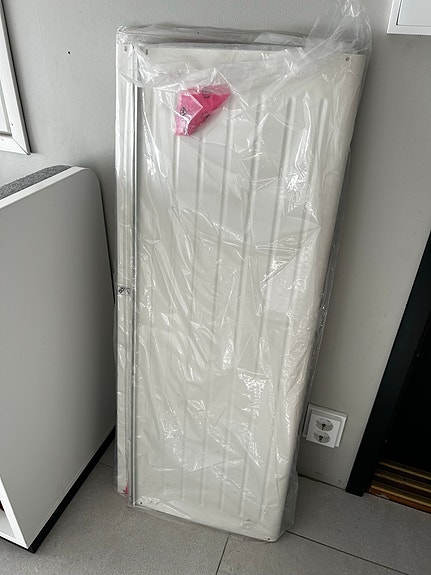 Ikea komplement kenkähylly