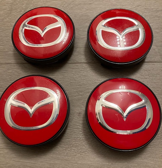 Mazda vanteisiin keskiöt 60mm