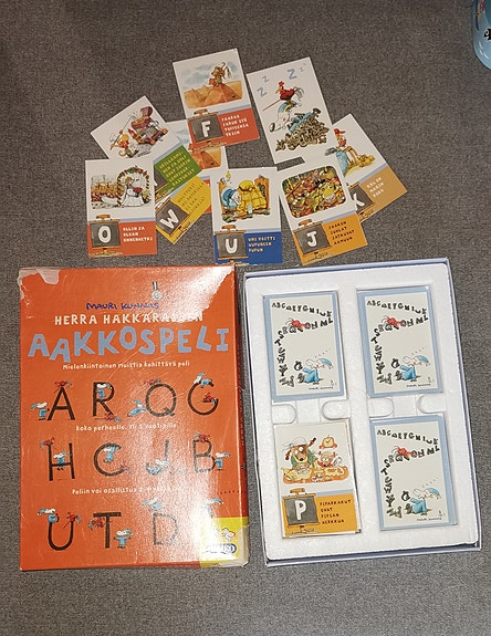 Herra Hakkaraisen aakkospeli