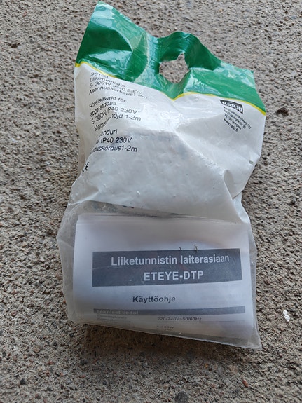 Product image 3 of 3