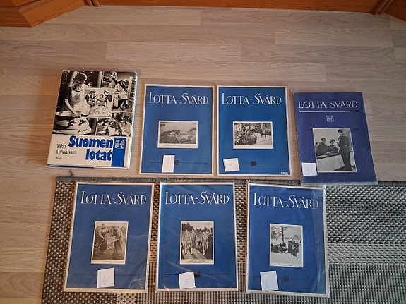Suomen Lotat ja 6 kpl Lotta Svärd lehtiä