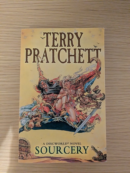 Terry Pratchett - Sourcery
