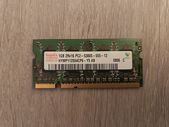 Hynix 1GB PC2-5300S DDR2 RAM-muisti