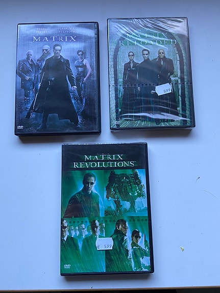 Matrix -elokuvat dvd The Matrix / Matrix Reloaded / Matrix Revolutions