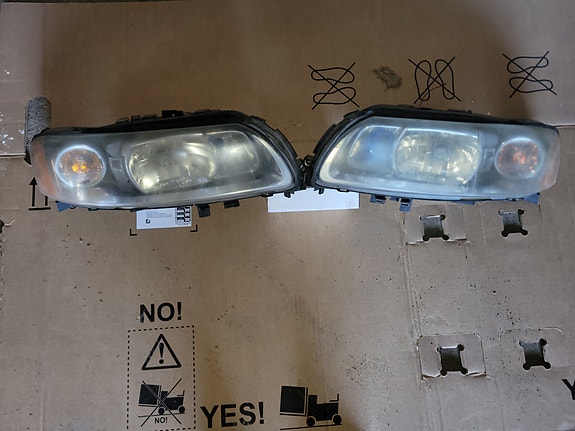 Volvo v70 xenon umpiot