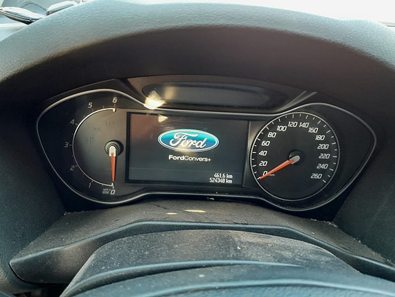 Ford mondeo mittaristo