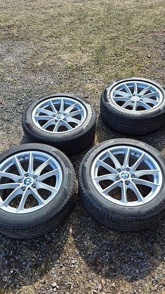 Kesärenkaat BMW-vanteilla
