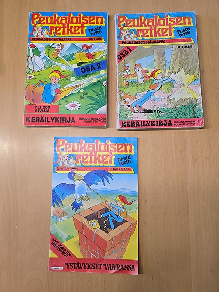 Peukaloisen retket 2 kirjaa ja lehti
