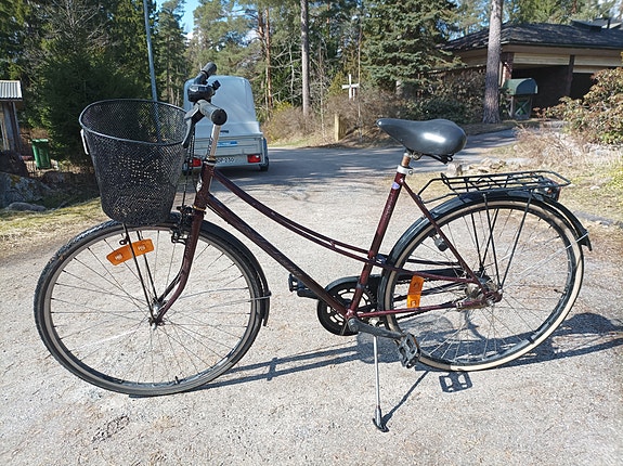 Tunturi 28" naistenpyörä