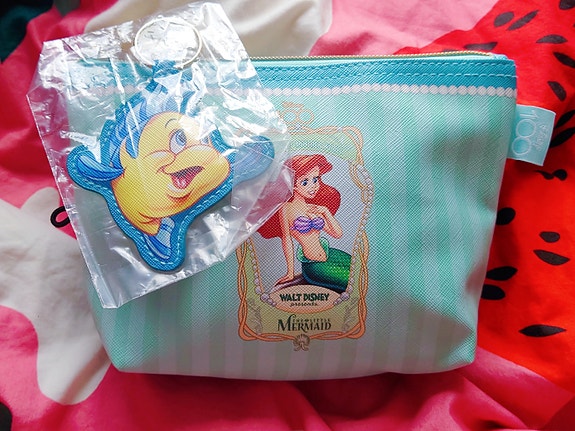 New! Disney The little mermaid meikkilaukku Japanista