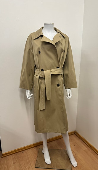 Max Mara Studio trench coat / trenssi