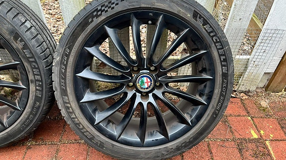 Alfa Romeo 159 vanteet ja renkaat
