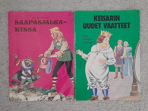 Vintage satuvihkoset: Saapasjalkakissa ja Keisarin uudet vaatteet