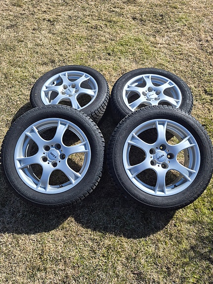 Rial 5x114.3 vanteet ja nastarenkaat 16"