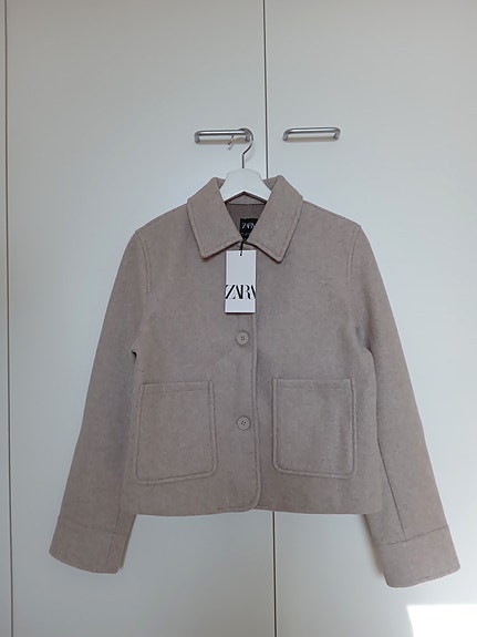 Takki, Zara, xs
