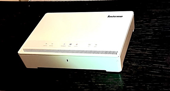 INTENO DG301 reititin