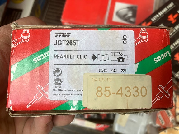 Renault Clio I Takaiskarit TRW 90-98