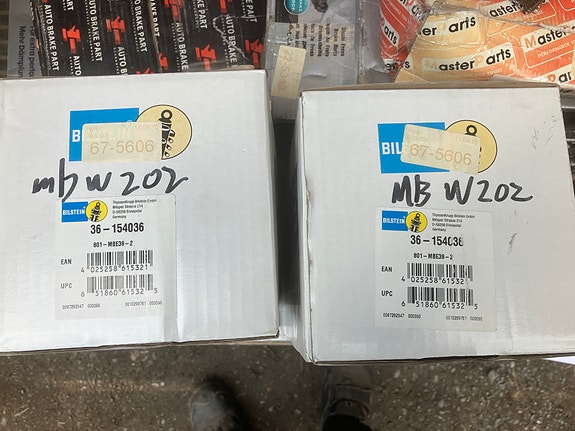 Mercedes-Benz W202 250D/280 Etujouset Bilstein 93-1/96