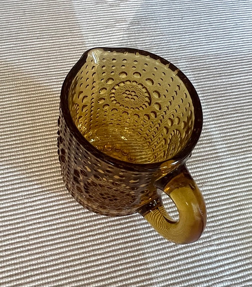 Arabian Grapponia kermakko, ruskea