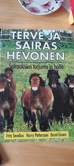 Terve ja sairas hevonen - kirja