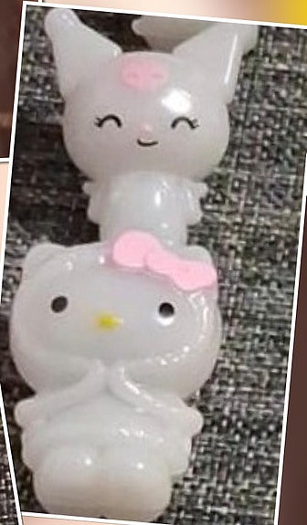 Ostetaan Hello Kitty figuurit